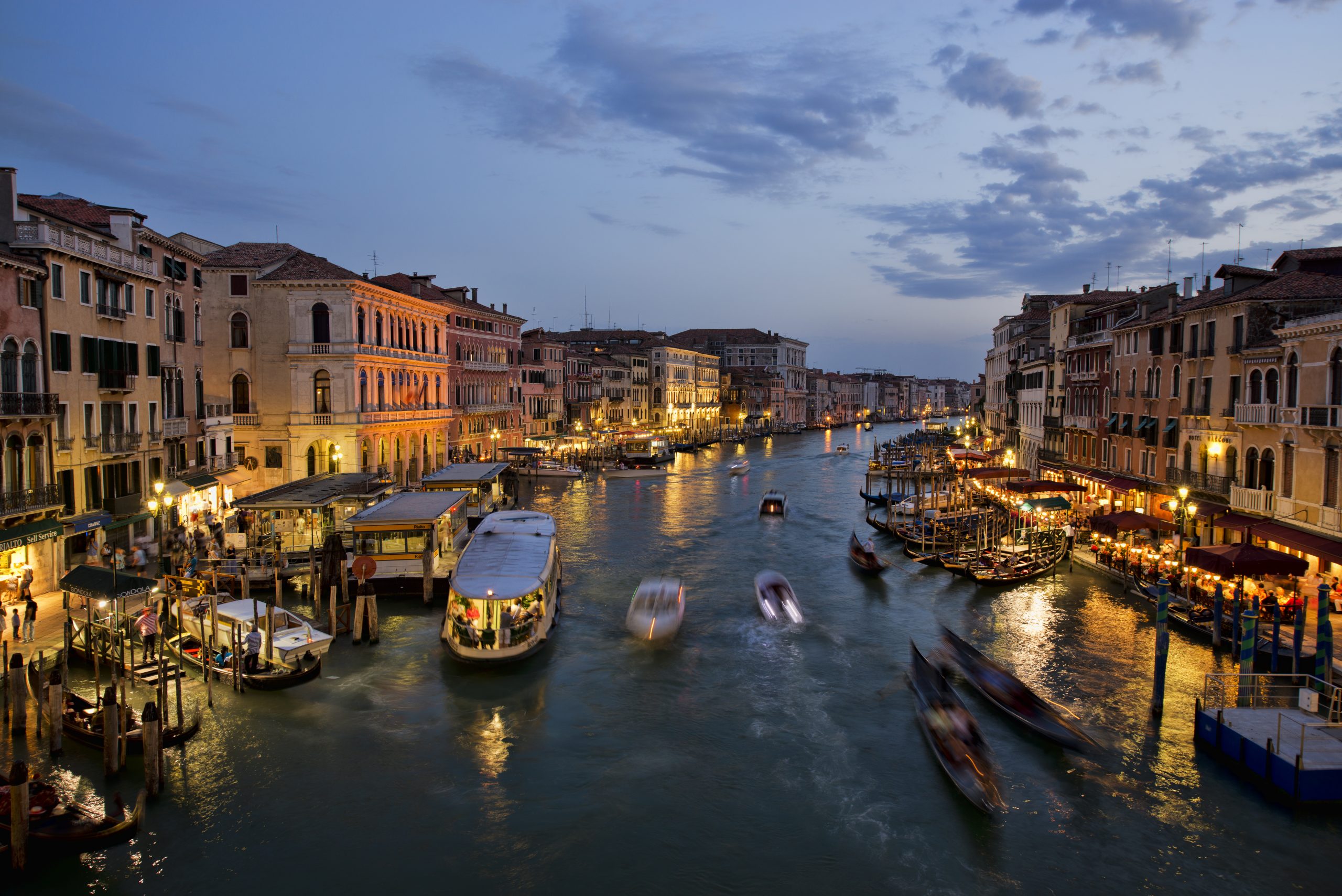 Canal Grande e Ponte di Rialto a Venezia