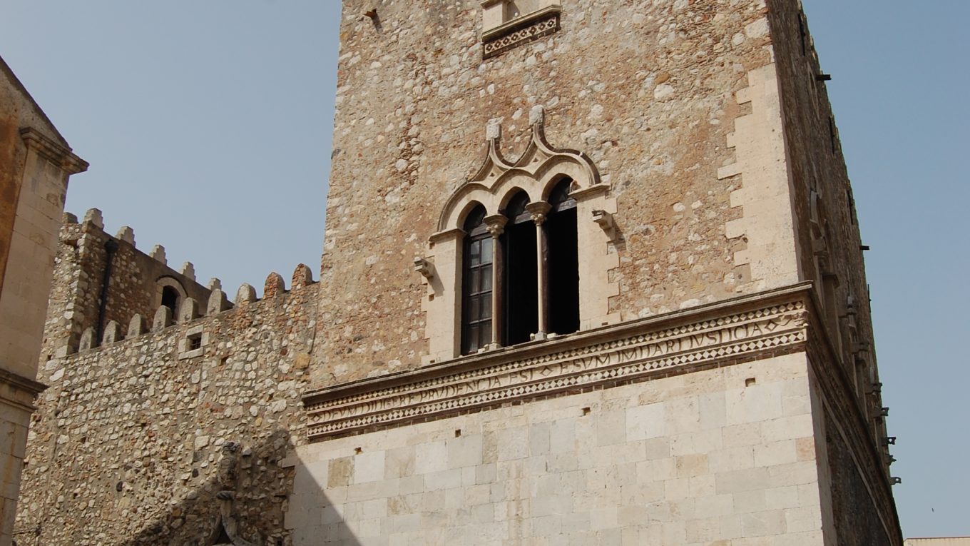 Palazzo Corvaja nel centro storico di Taormina