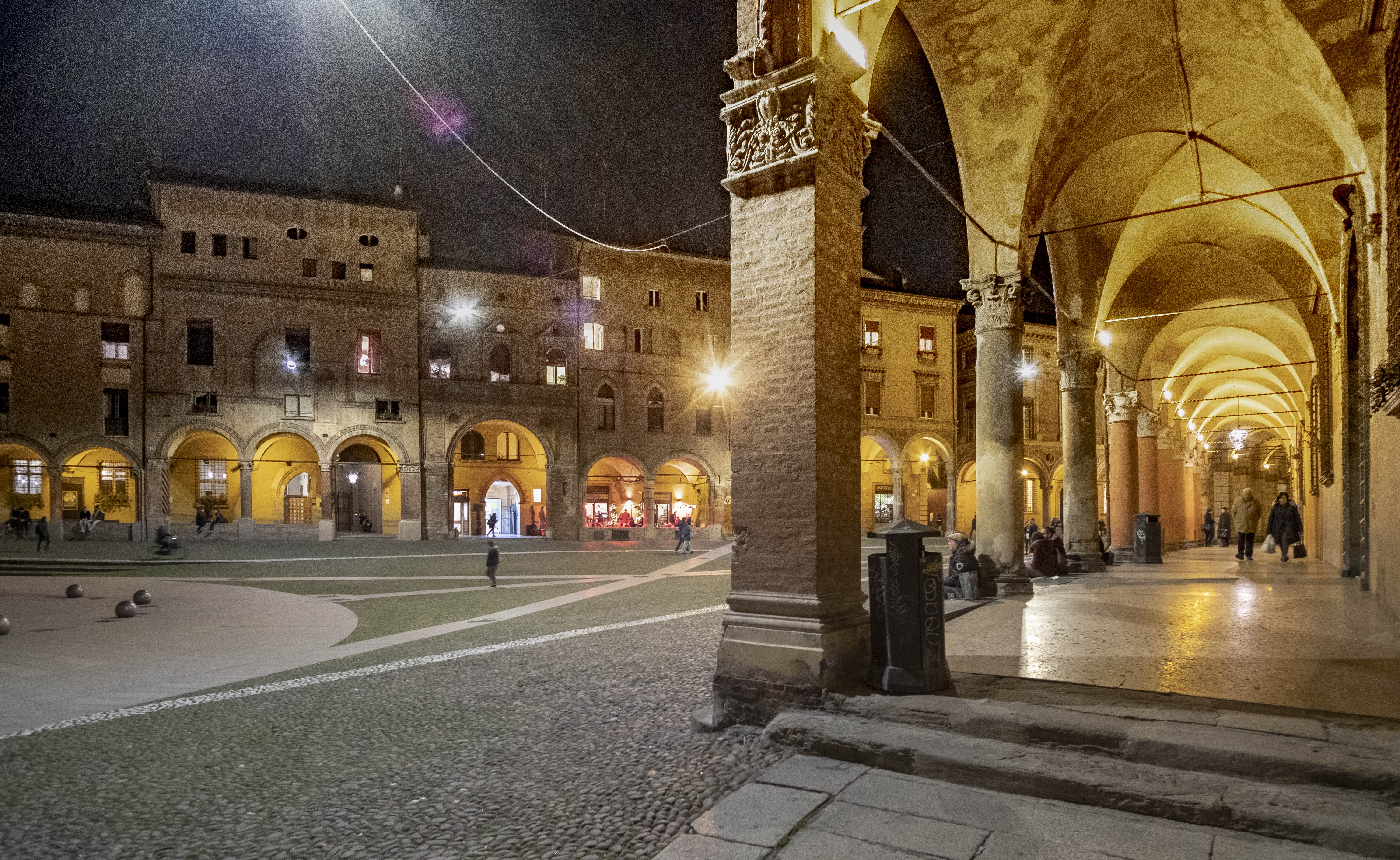 Portici di Santo Stefano a Bologna