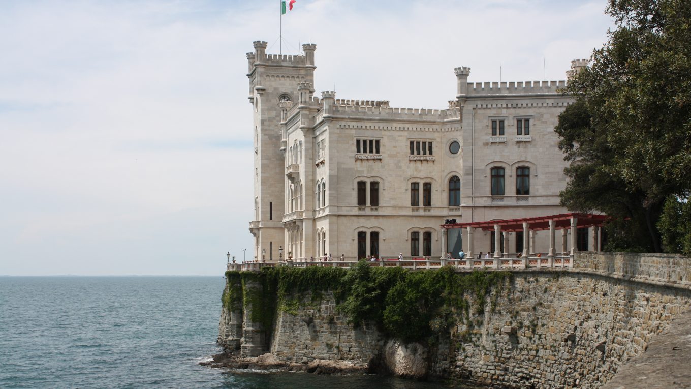 Castello di Miramare a Trieste