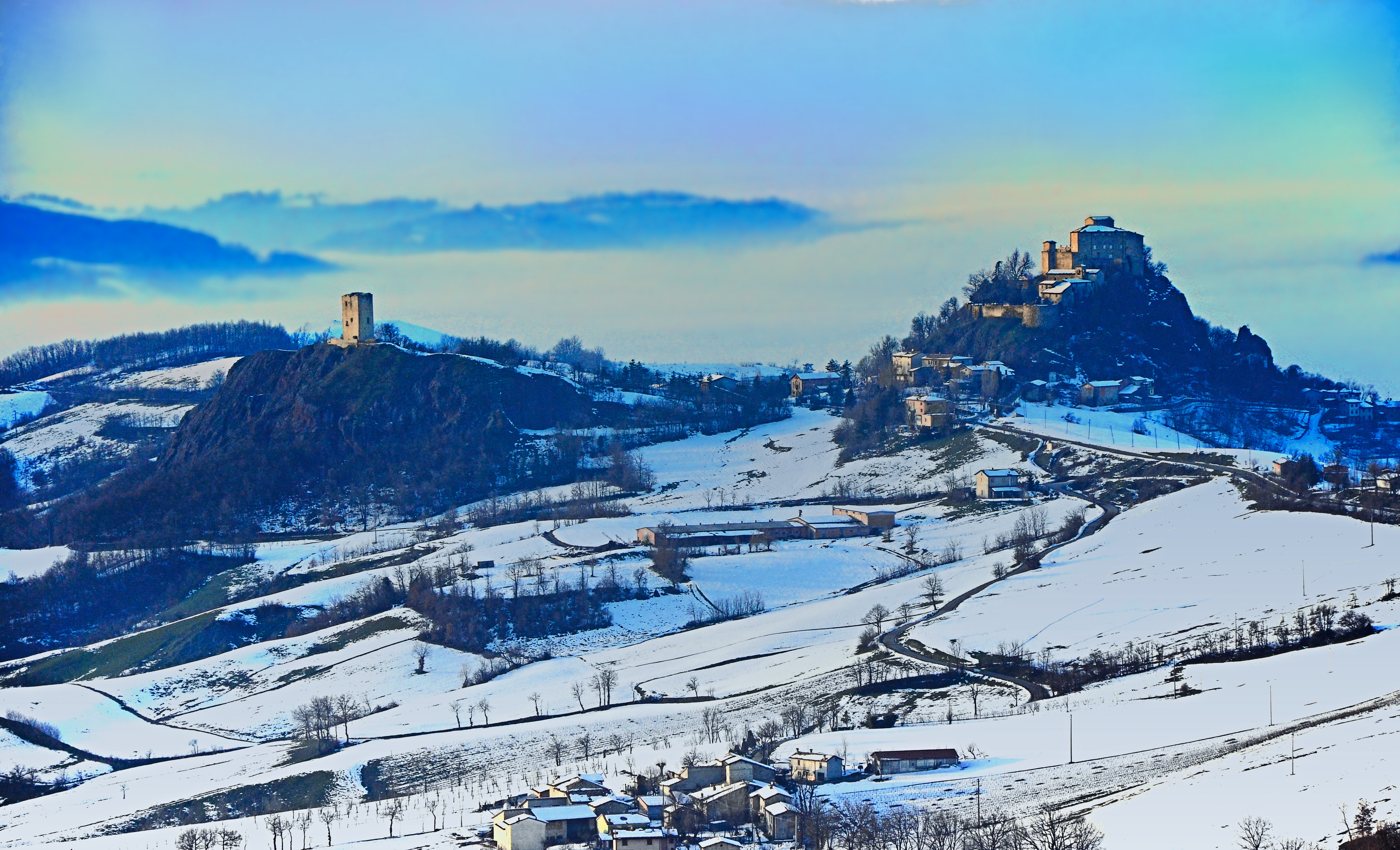Castello di Rossena e Torre di Rossenella a Canossa