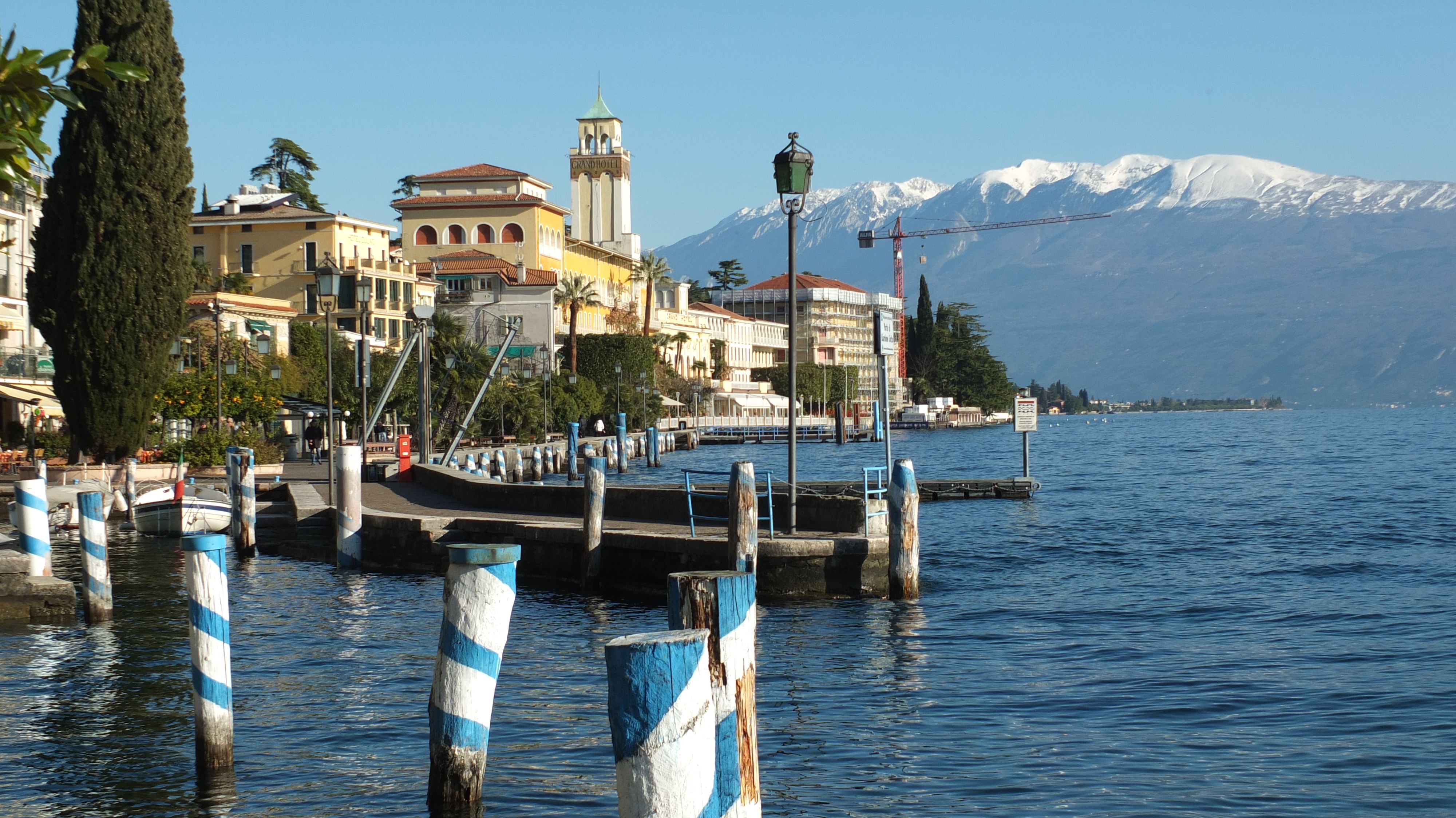 Lungolago di Gardone Riviera sul Lago di Garda