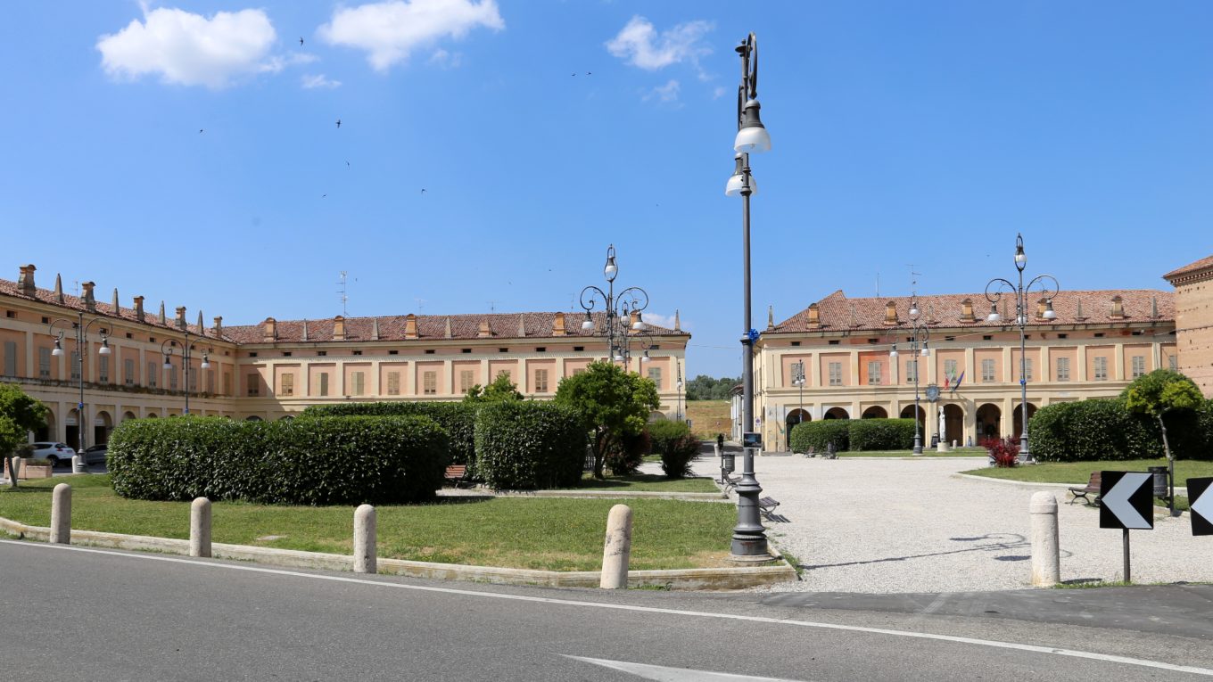 Piazza Bentivoglio a Gualtieri