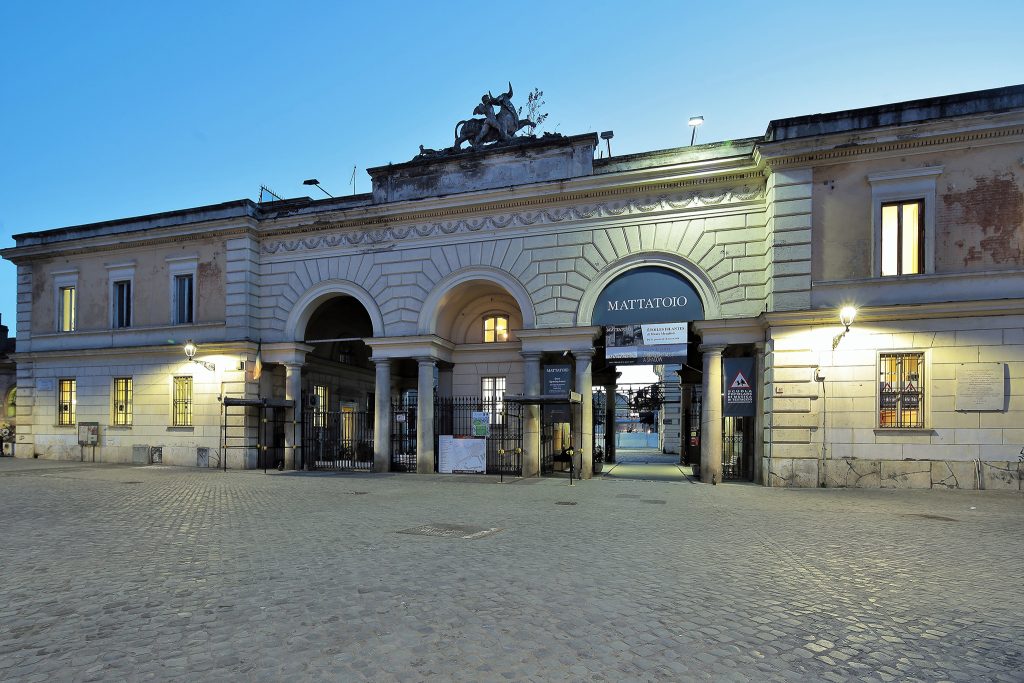 Facciata del Mattatoio di Roma a Testaccio