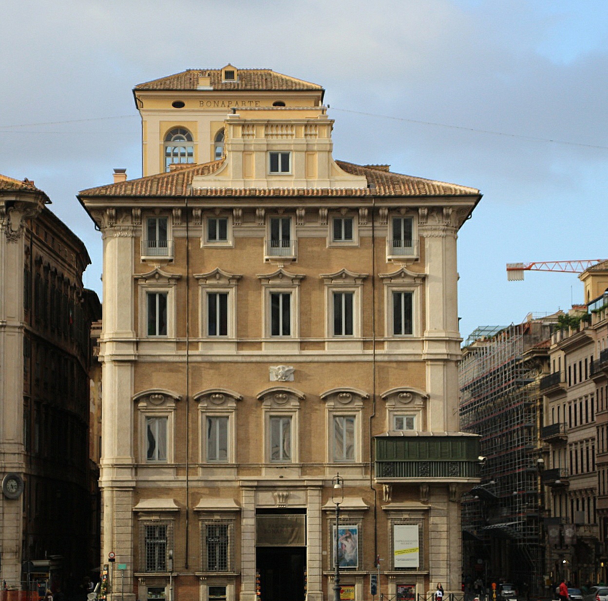 Palazzo Bonaparte a Roma in Piazza Venezia