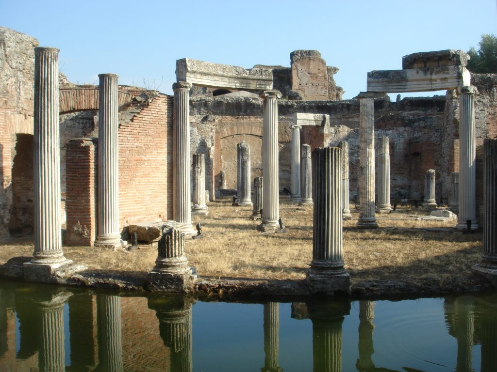 Teatro Marittimo di Villa Adriana a Tivoli