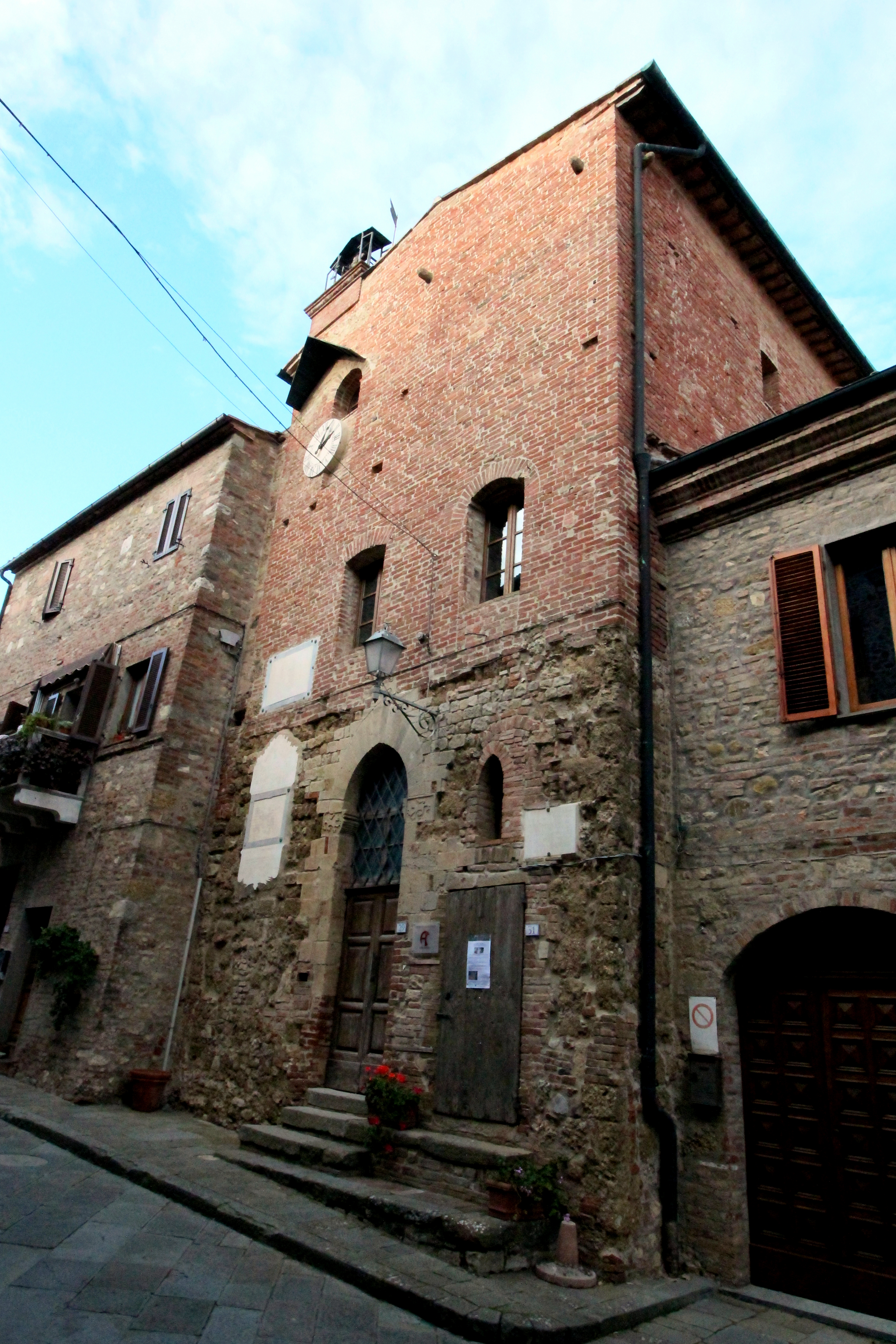 Palazzo pubblico di Belforte nel comune di Radicondoli