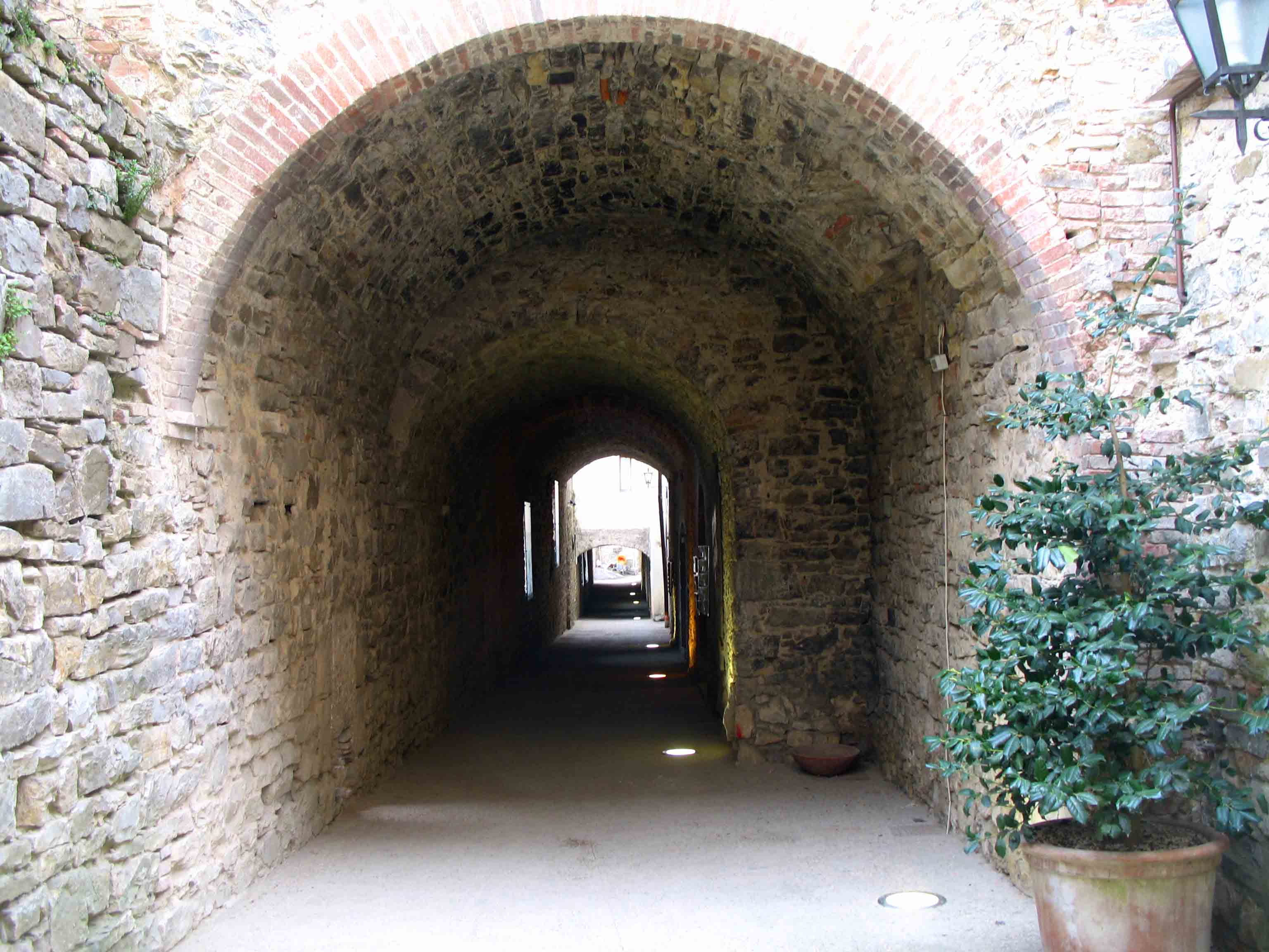 Via delle Volte a Castellina in Chianti