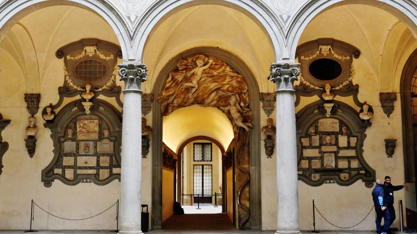Cortile di Michelozzo a Palazzo Medici Riccardi Firenze