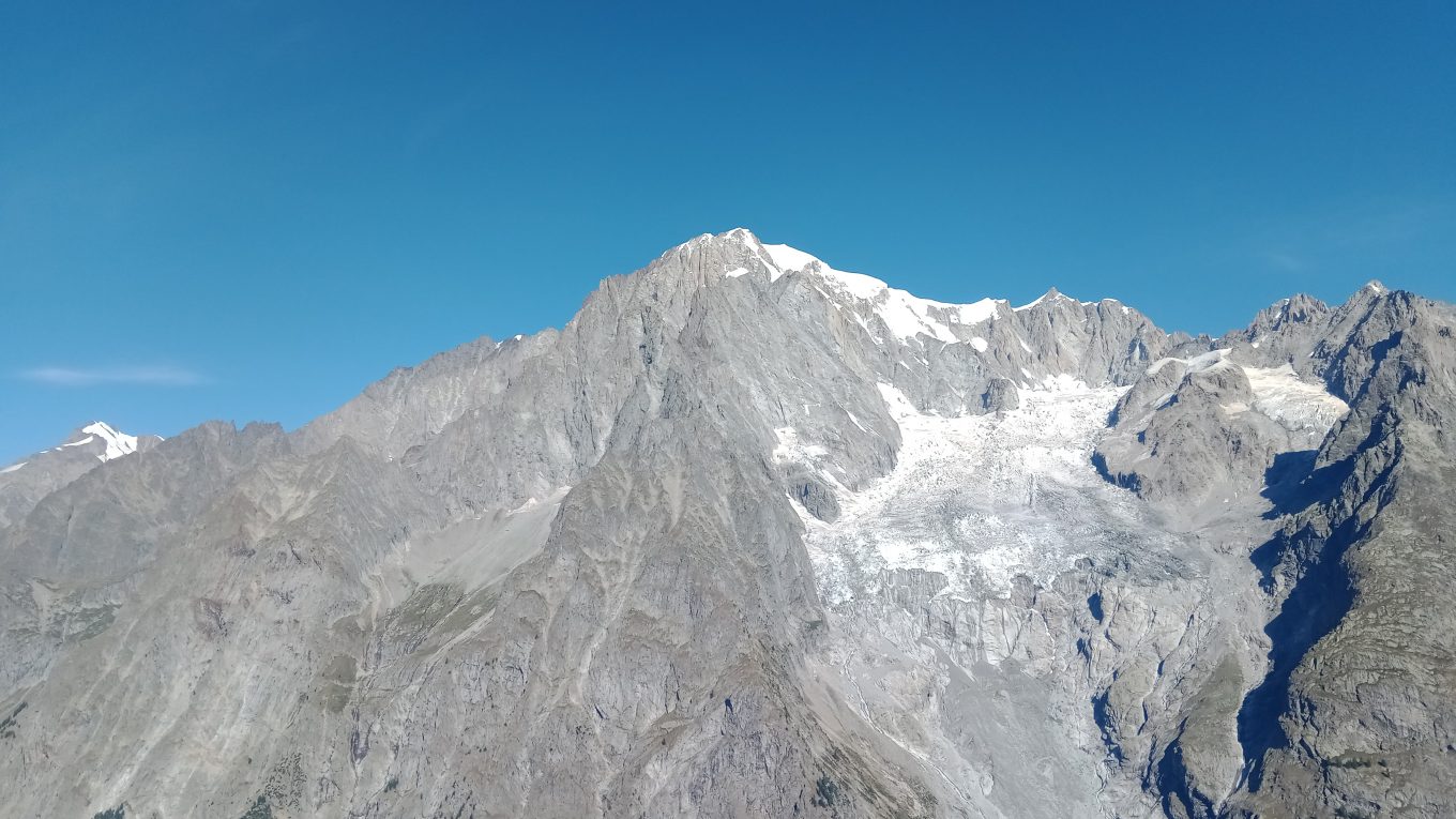 Monte Bianco e Val Veny sopra Courmayeur