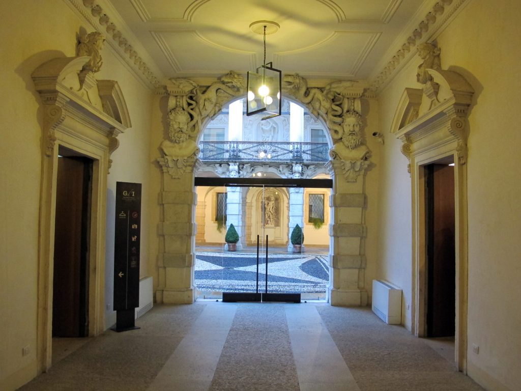 Palazzo Leoni Montanari a Vicenza