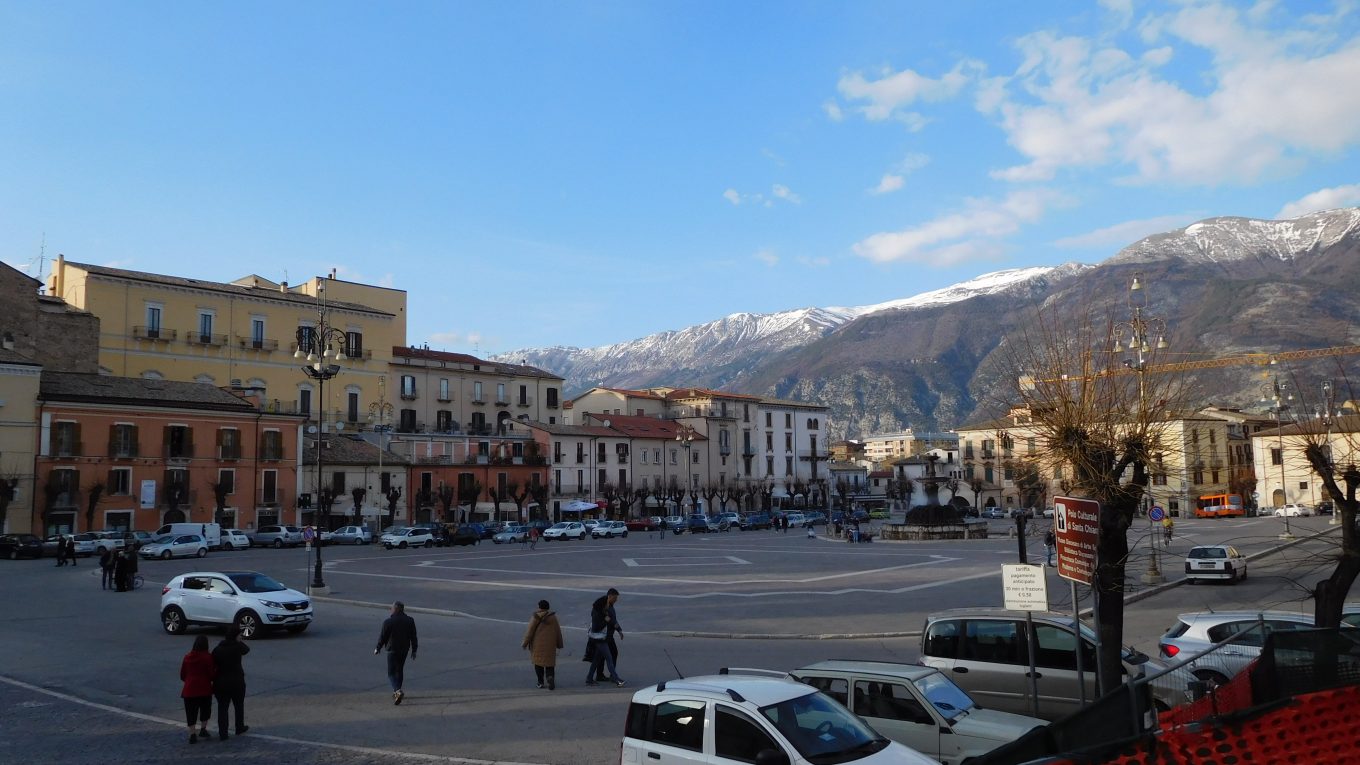 Piazza Garibaldi a Sulmona