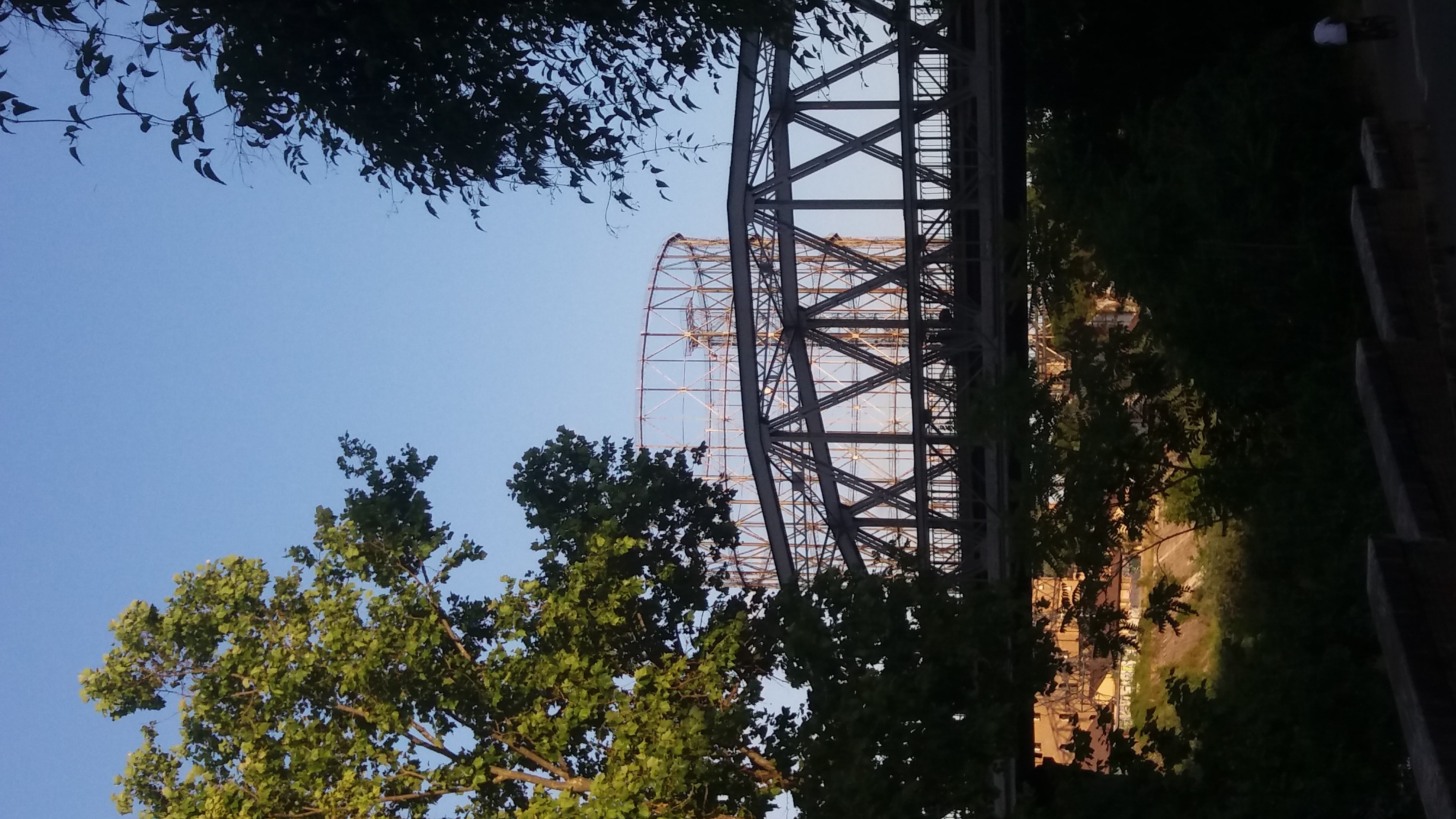 Ponte dell’Industria e Gazometro a Roma
