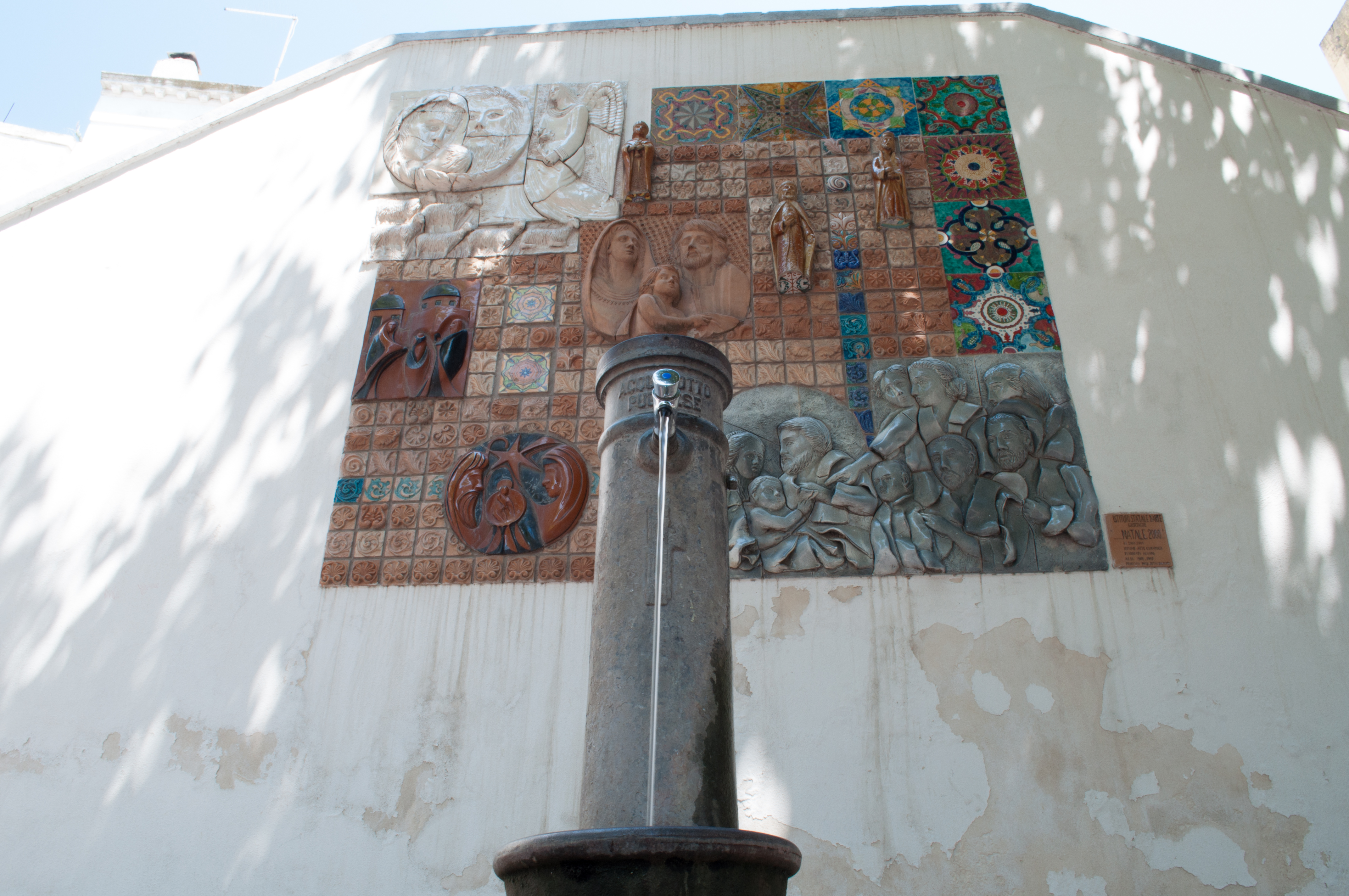 Fontana nel Quartiere delle Ceramiche di Grottaglie
