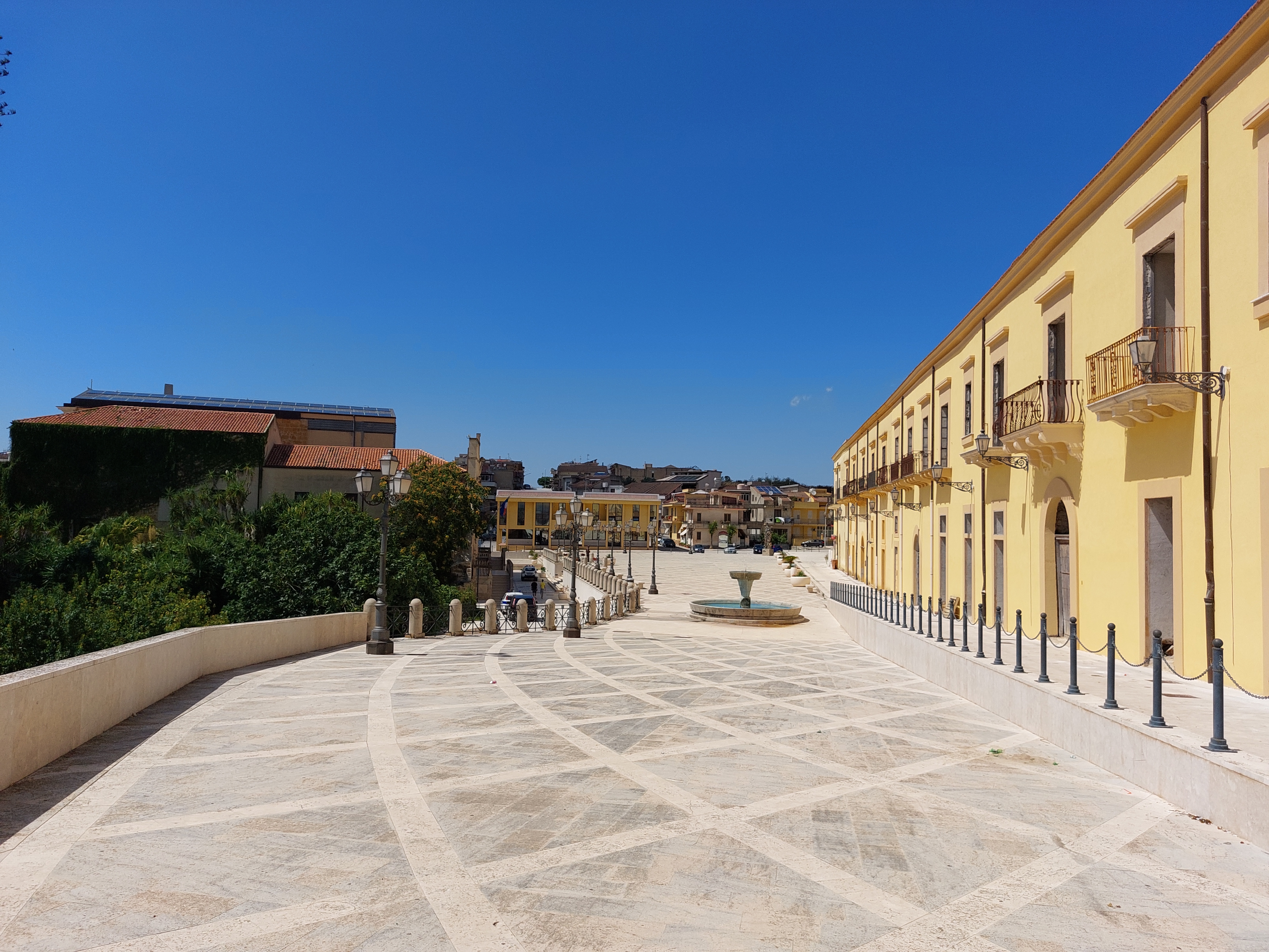 Piazza a Santa Margherita di Belìce