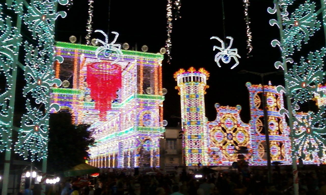 Luminarie della Festa di Santa Domenica a Scorrano