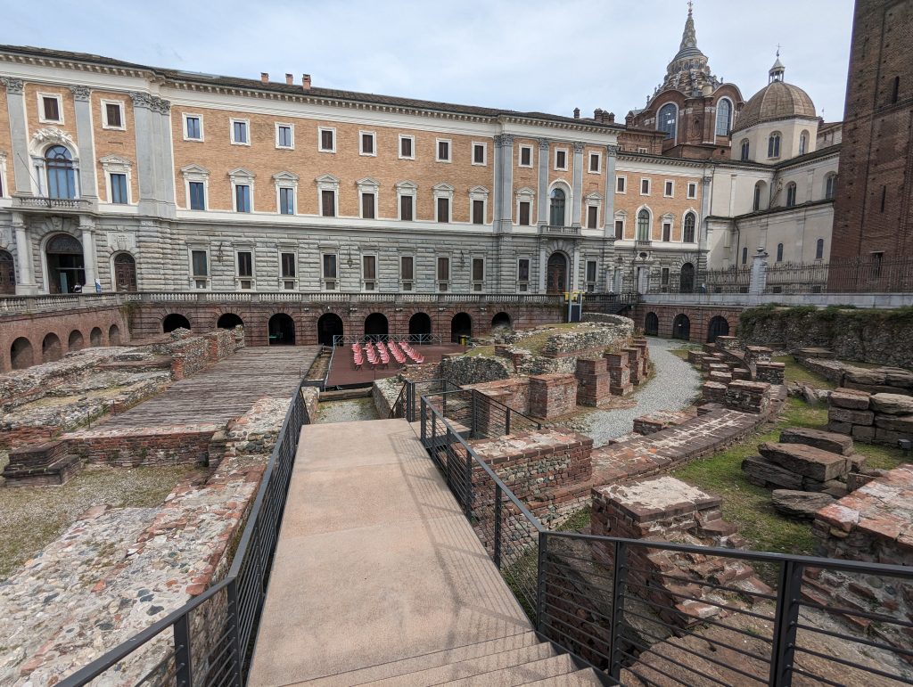 Teatro romano di Torino presso i Musei Reali