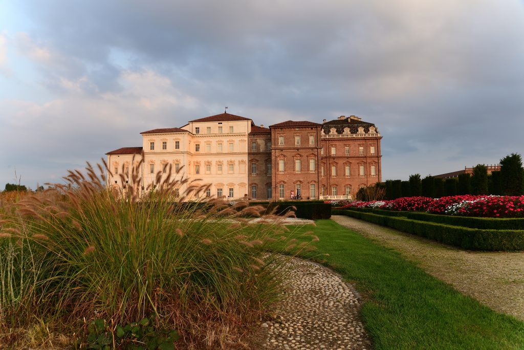 Venaria vista dai giardini della Reggia
