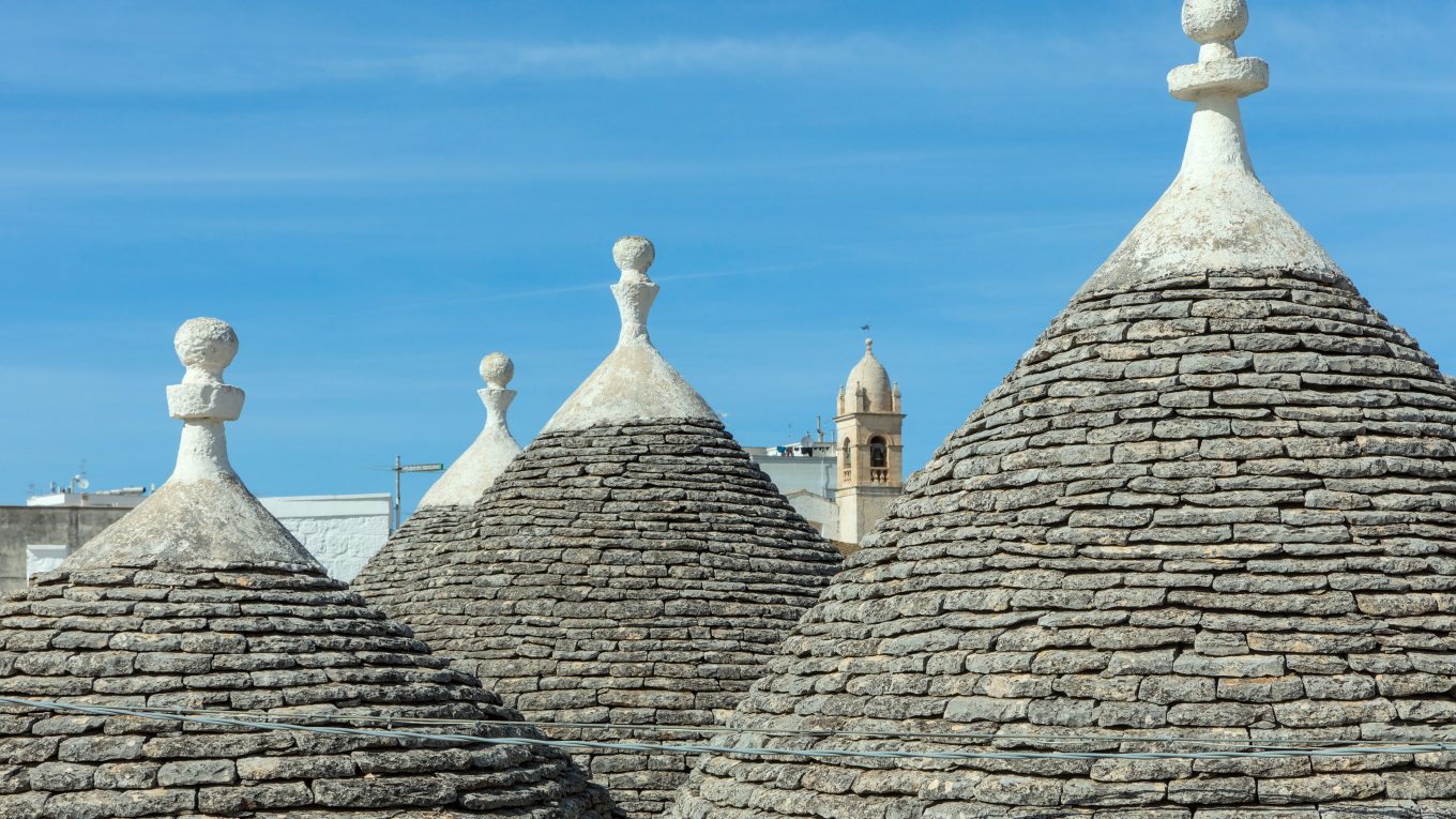 Tetti dei trulli nel Rione Monti ad Alberobello