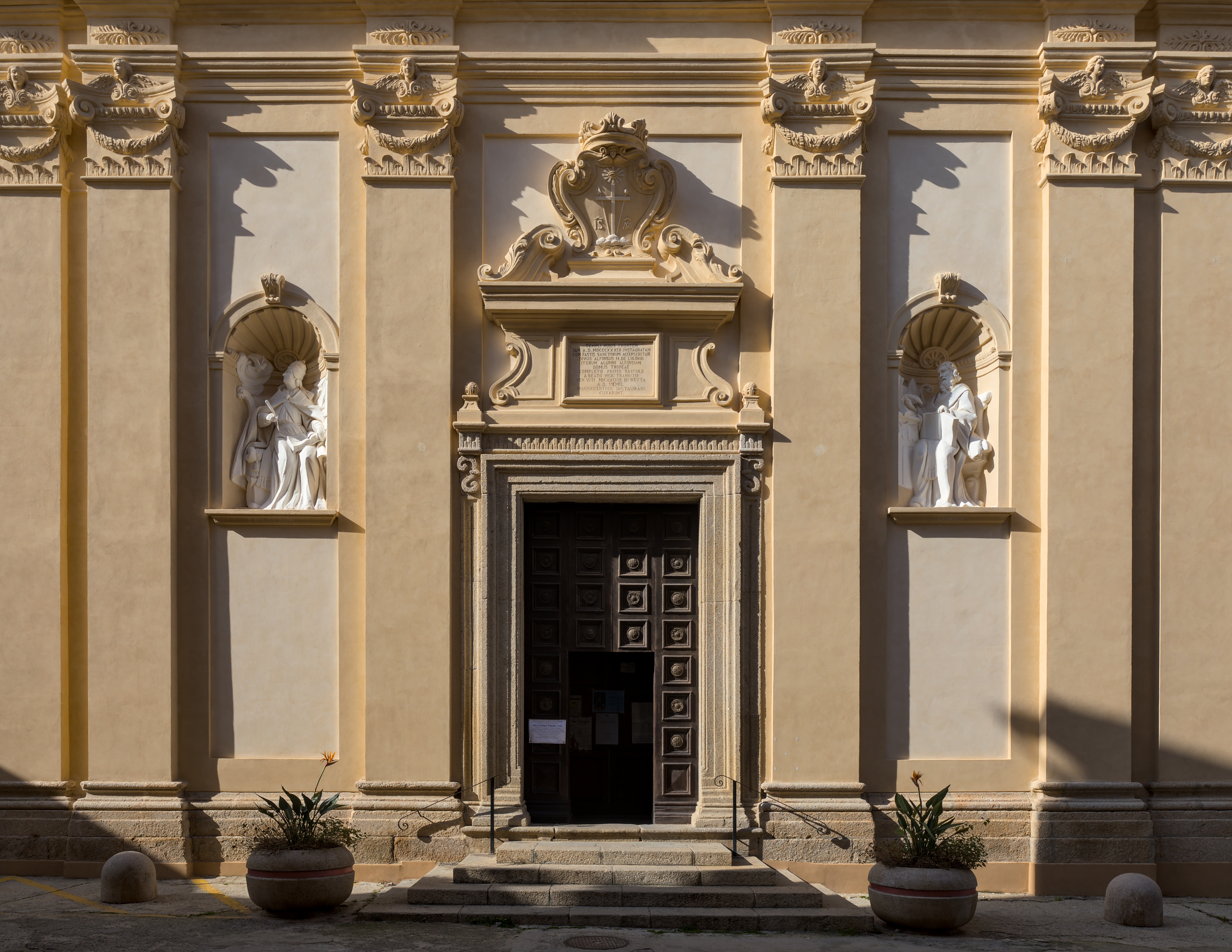 Chiesa del Gesù nel centro storico di Tropea