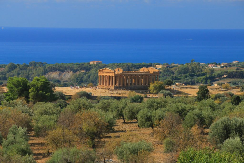 Tempio della Concordia nella Valle dei Templi di Agrigento