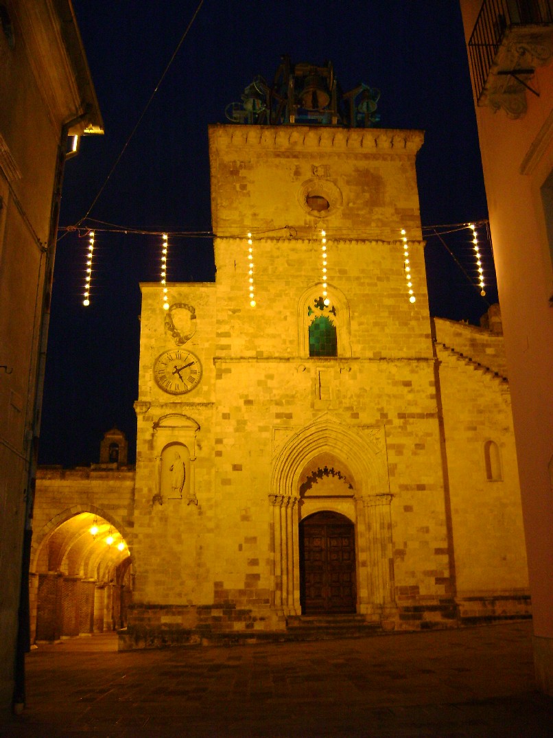 Duomo di Guardiagrele nel centro storico