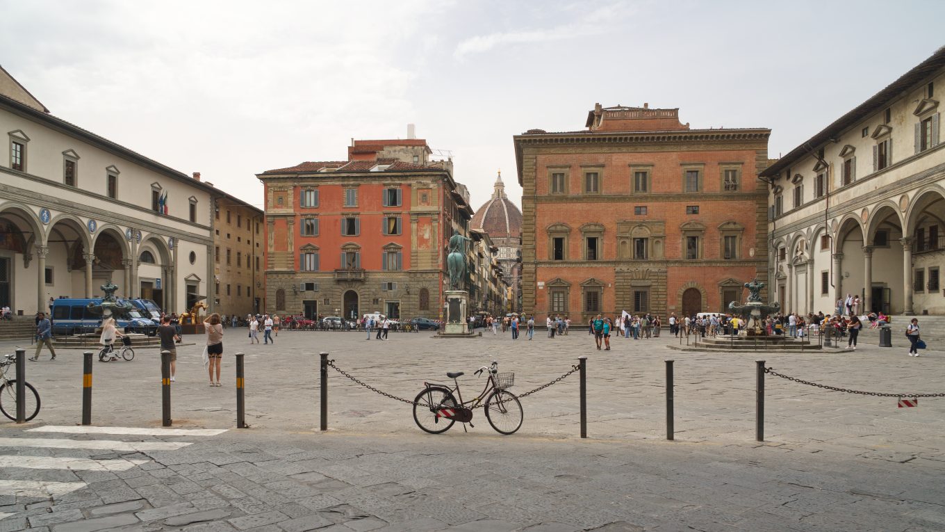 Piazza Santissima Annunziata a Firenze