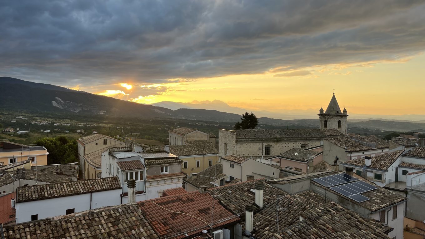 Panorama di Guardiagrele al tramonto