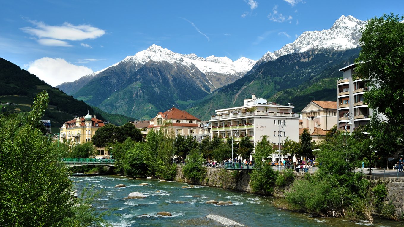 Merano e il fiume Passirio in Alto Adige