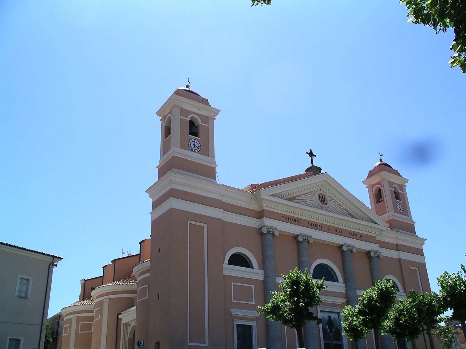 Cattedrale di Santa Maria della Neve a Nuoro