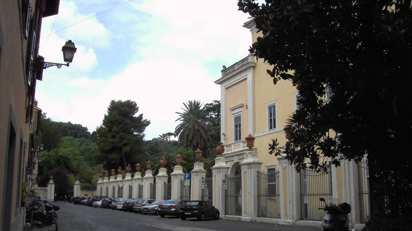 Ingresso dell’Orto Botanico di Roma a Trastevere