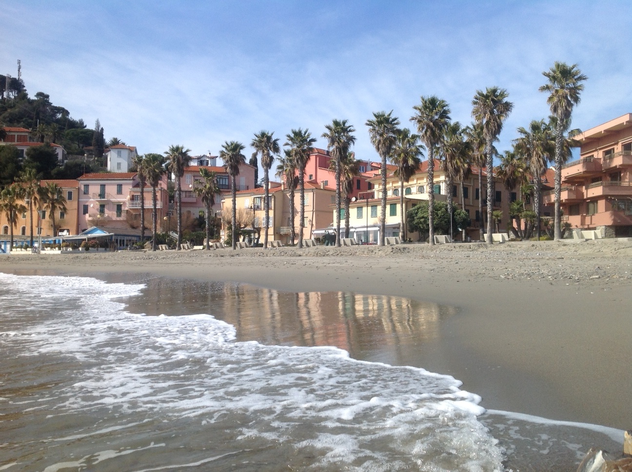 Pista ciclabile lungo la Riviera dei Fiori a San Lorenzo al Mare