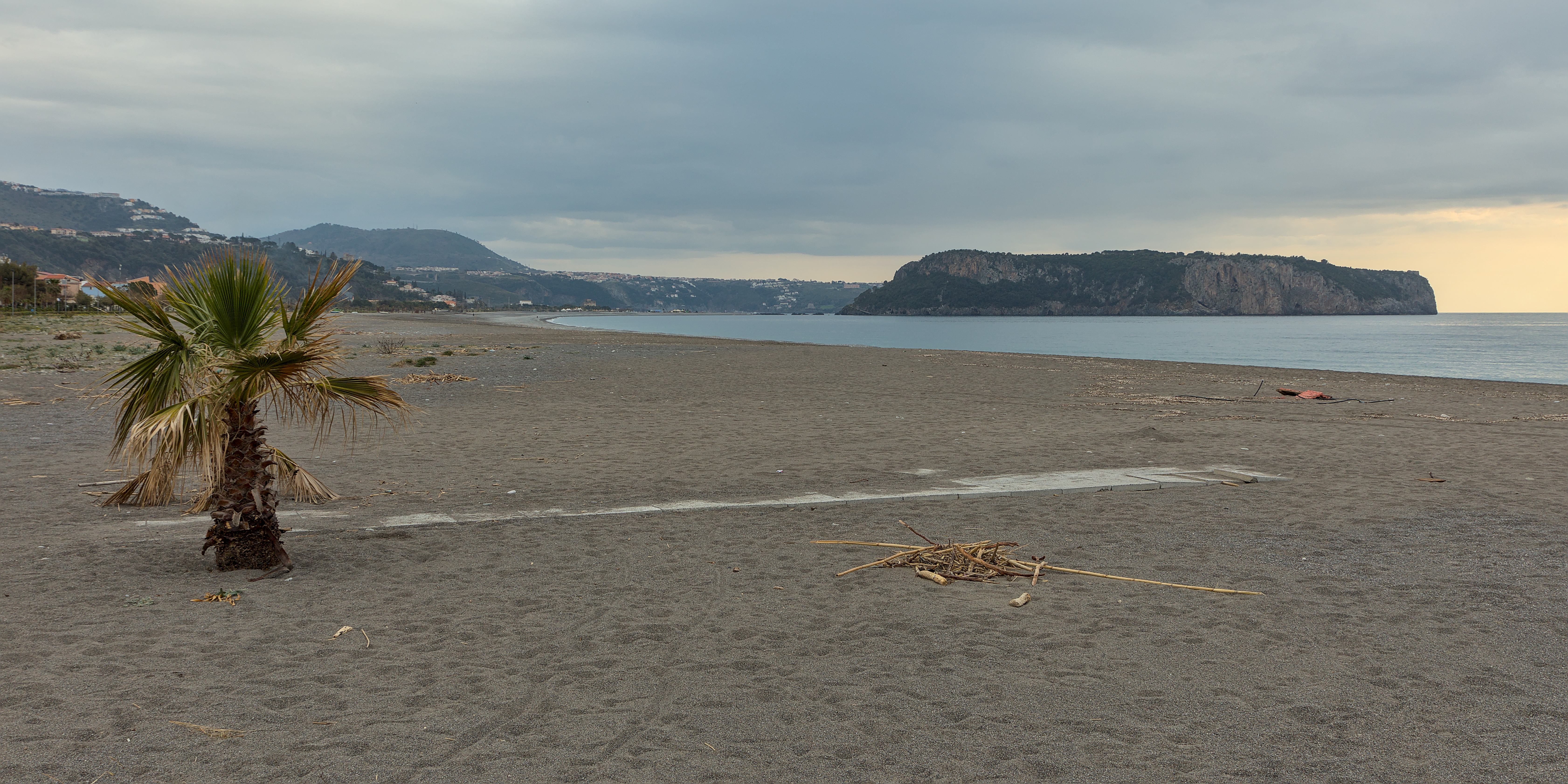 Spiaggia di Praia a Mare sulla Riviera dei Cedri