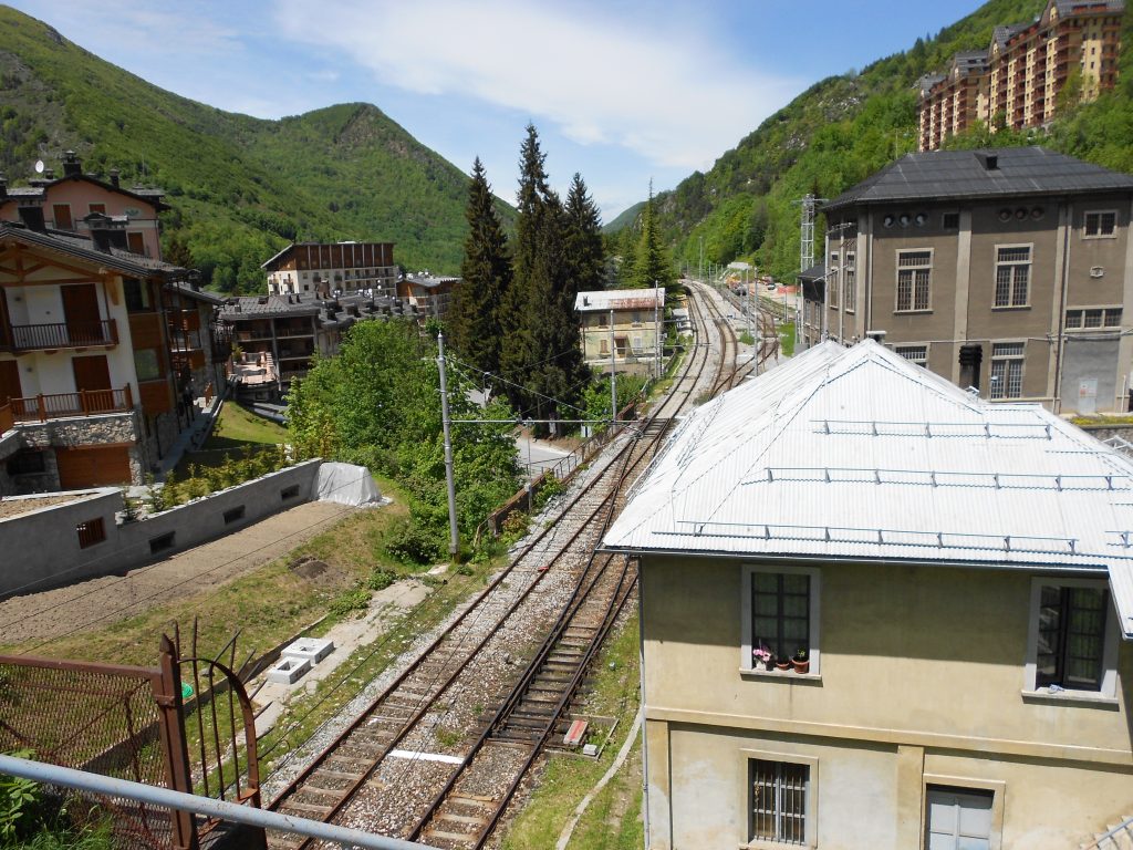 Stazione ferroviaria di Limone Piemonte sulla linea Cuneo Ventimiglia