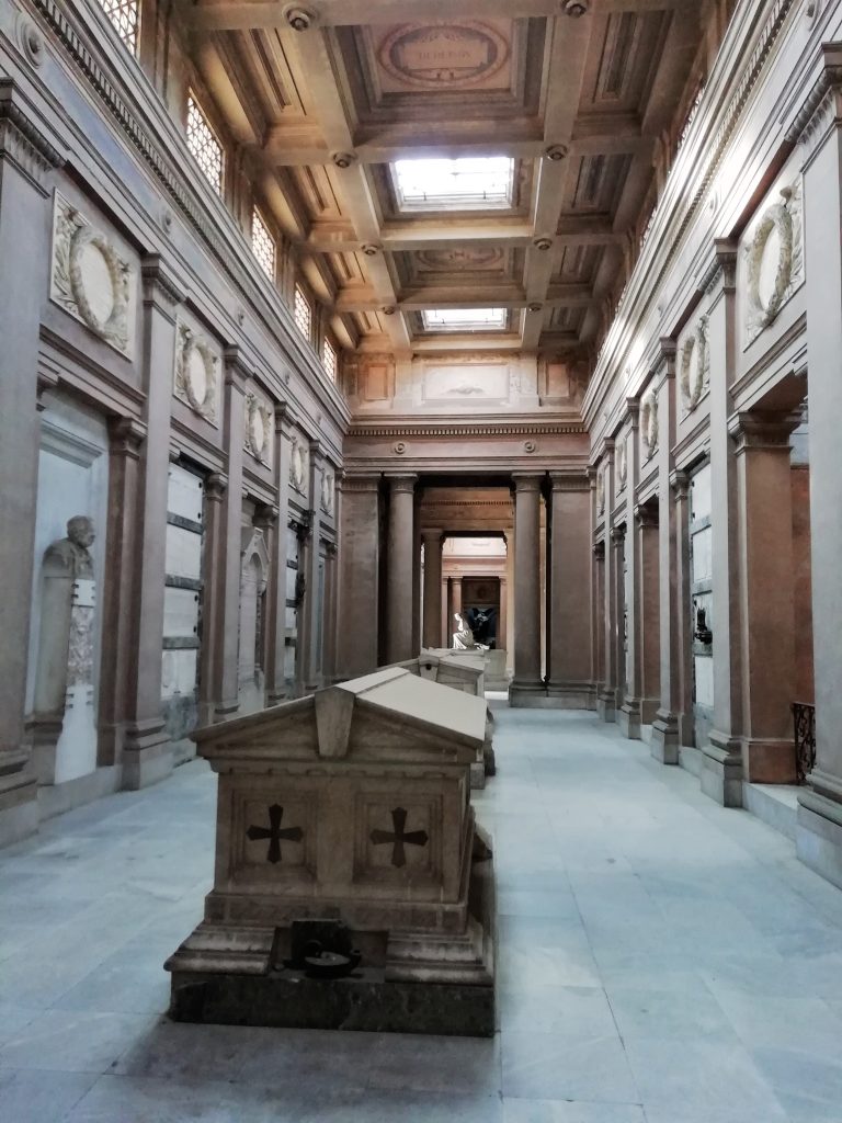 Galleria del Chiostro VI della Certosa di Bologna