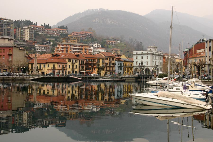 Veduta di Omegna sul Lago d Orta