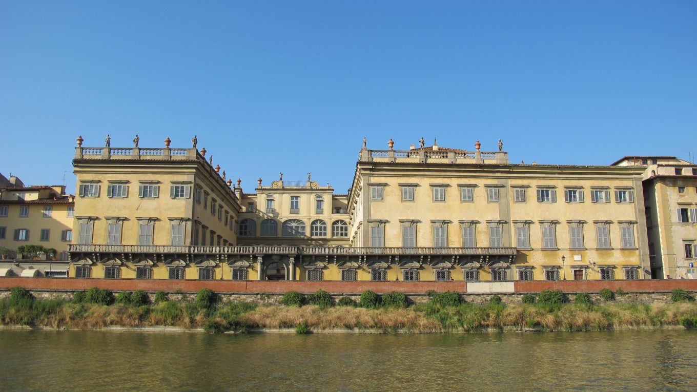 Palazzo Corsini al Parione sul Lungarno Corsini a Firenze