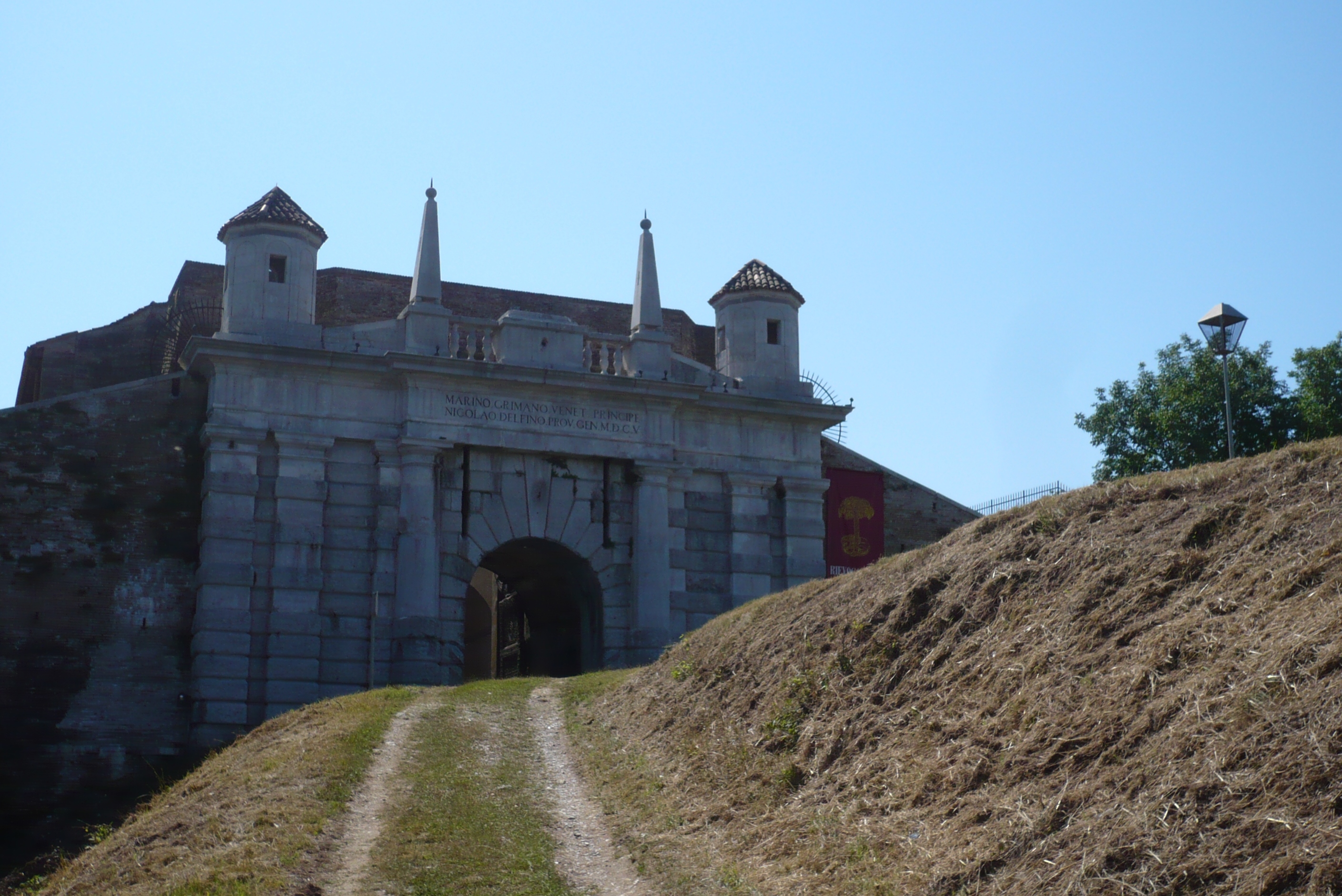 Porta Udine nelle fortificazioni di Palmanova