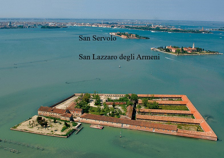 Veduta aerea dell’isola del Lazzaretto Vecchio nella Laguna di Venezia