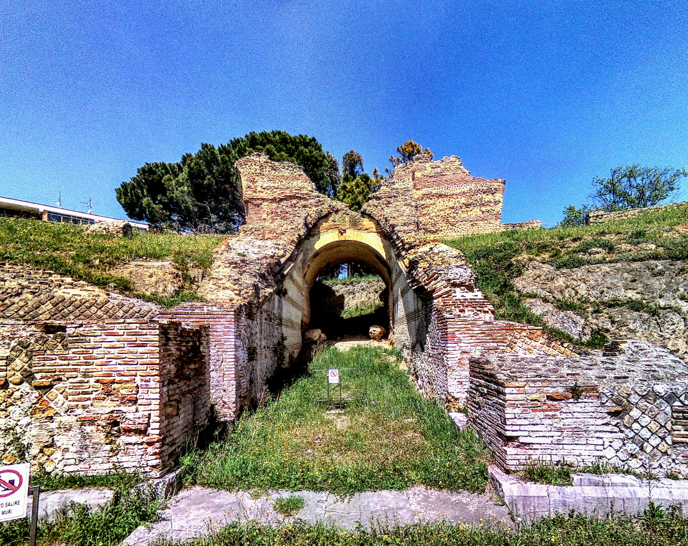 Anfiteatro romano di Larino